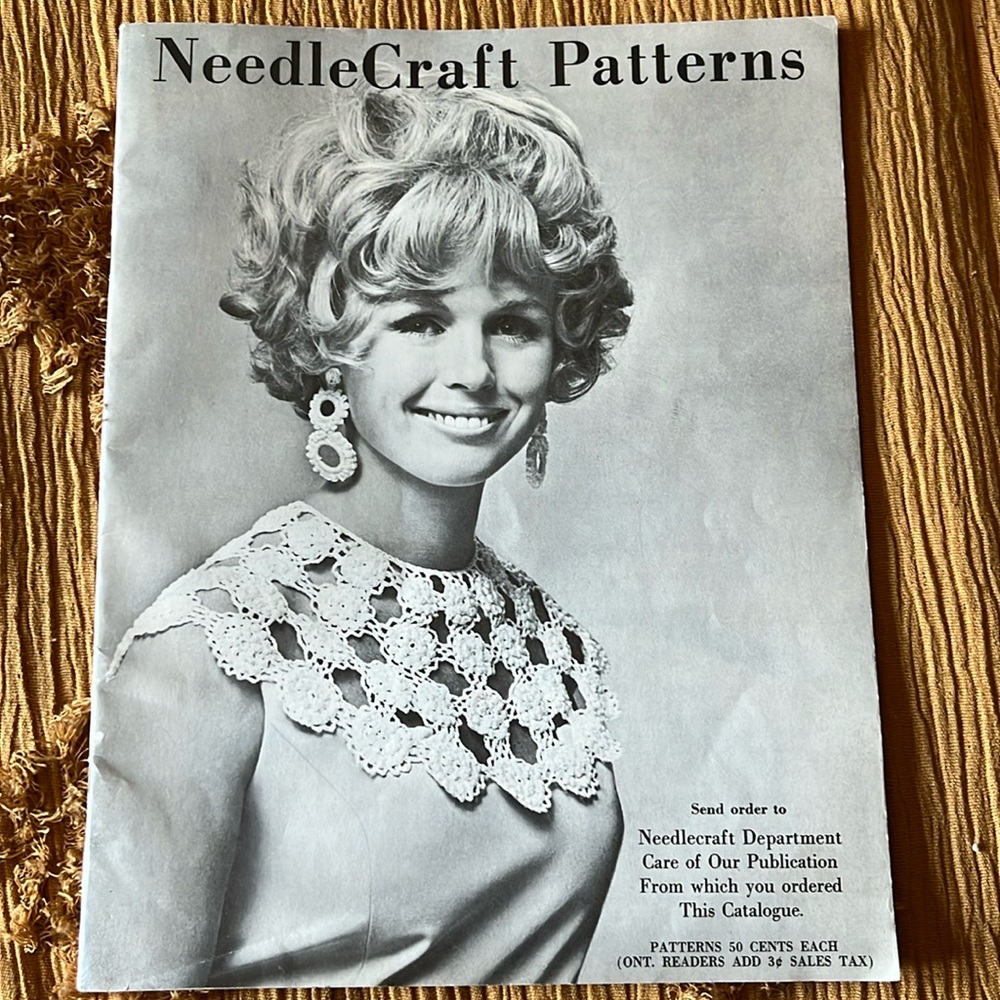 📚Vintage NeedleCraft booklet